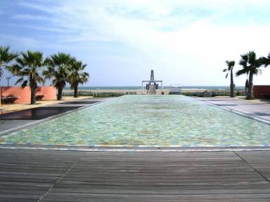 Agréable maison de vacances avec terrasse | Vue nature | À côté de la plage