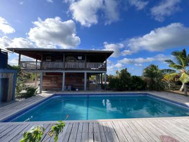 Villa  Gales Point