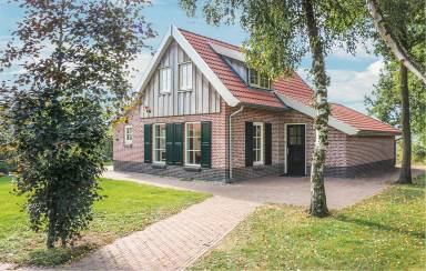 Huis 115 m²
