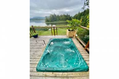 House  Ucluelet