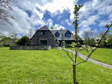 186 m² House
