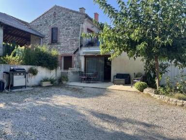 Agréable gîte avec jardin et terrasse