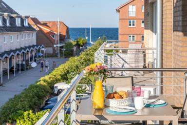 Wohnung in Hohwacht mit Schönem Balkon + Meerblick + Neben dem Strand