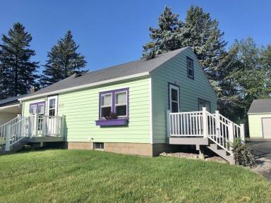 Airbnb  Sturgeon Bay