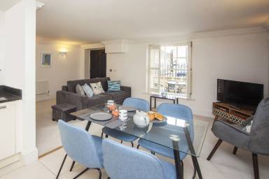 Apartment Balcony Batheaston