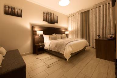 Accommodation  Eldoraigne