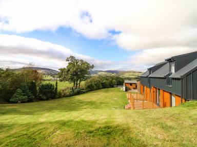 Cottage Balcony Bala