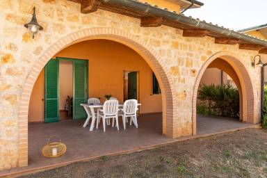 Familienfreundliche Wohnung mit Terrasse und Pool | Haustiere erlaubt