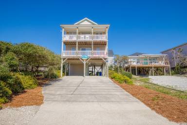Airbnb  Surf City