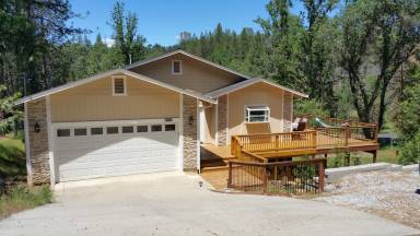 House Groveland