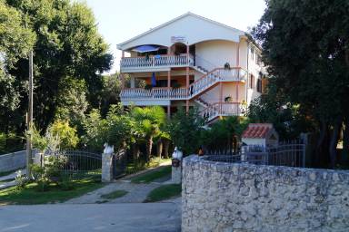 Leilighet Zaton