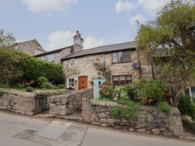 Cottage Rhyl