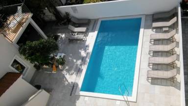 Wohnung in Vodice mit Terrasse, Garten und gemeinschaftlichem Pool