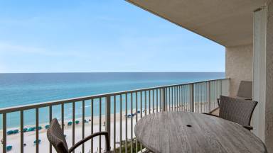 Condo Kitchen Seaside