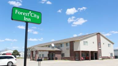 Motel Forest City
