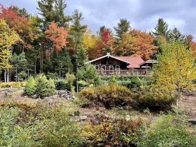 Cabin  Maplecrest