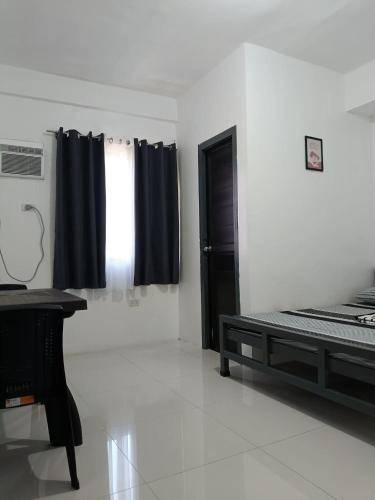 Calatagan Transient Rooms for 5 min drive to floating cottage ports in Calatagan