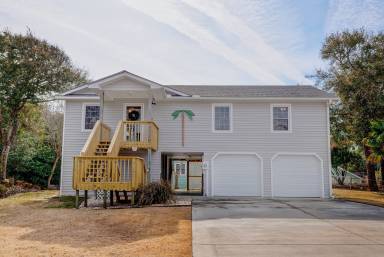 House Emerald Isle
