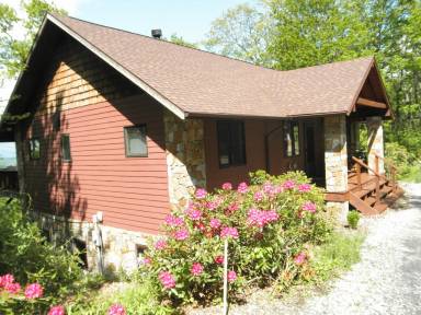 Cabin  Little Switzerland