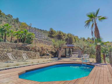 Voll ausgestattetes charmantes Ferienhaus mit Terrasse, Garten und Grill | Haustierfreundlich