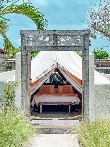 Tent Nusa Lembongan