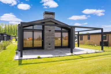 80 m² House