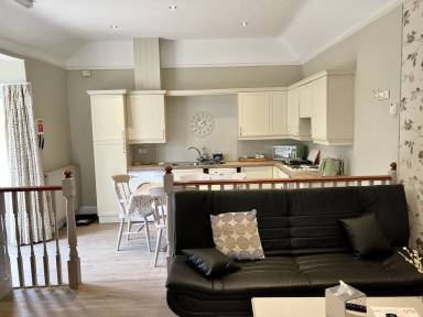 232 m² Apartment