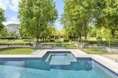 Cottage  Dural
