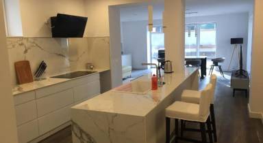 100 m² Apartament