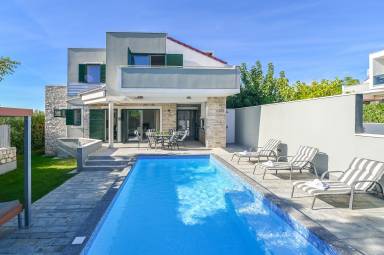 160 m² Villa
