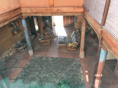 Huis 216 m²