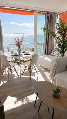 Airbnb  Alicante