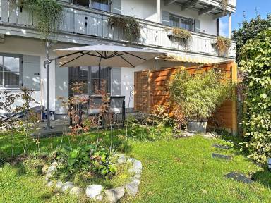 Ferienwohnung mit Garten, beheiztem Pool und Sauna