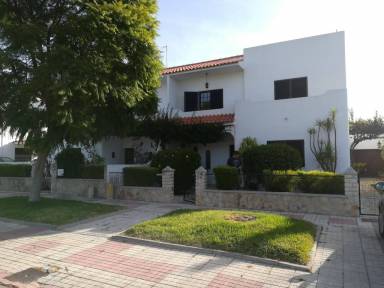 Villa  Quelfes
