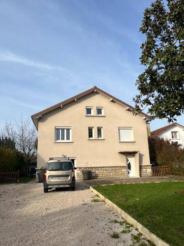 Apartment  Bourg-en-Bresse
