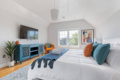 House Boston
