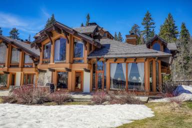 House  Tahoe Pines