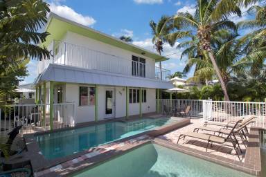 167 m² House