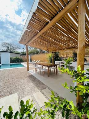 Casa con piscina privada, jardín y terraza | Vistas a la piscina