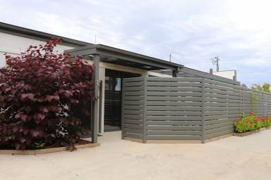 House Myrtleford