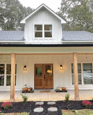 Farmhouse Dahlonega