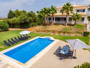 Villa Poço Novo