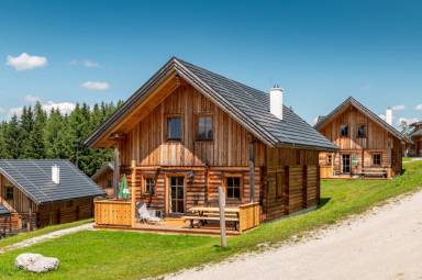 Tolles Ferienhaus in Pruggern mit Terrasse, Grill & Sauna