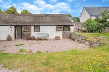Pleasant cottage with 1 bedroom for 2 persons