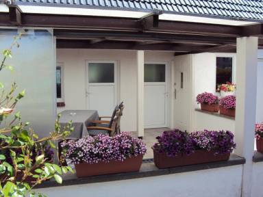 Charmantes Ferienhaus in Karlshagen mit Grill und Terrasse