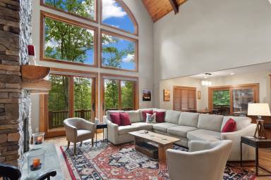 House  Blowing Rock