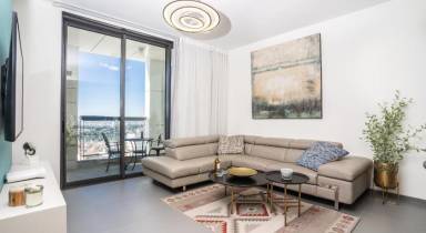 130 m² Apartment