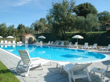 Farmhouse Paciano