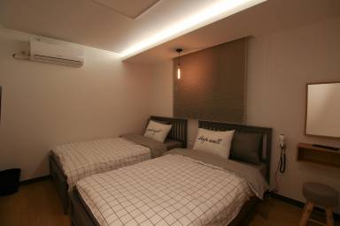 Bed & Breakfast  Mapo-gu