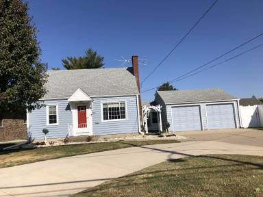 Airbnb  Dubuque
